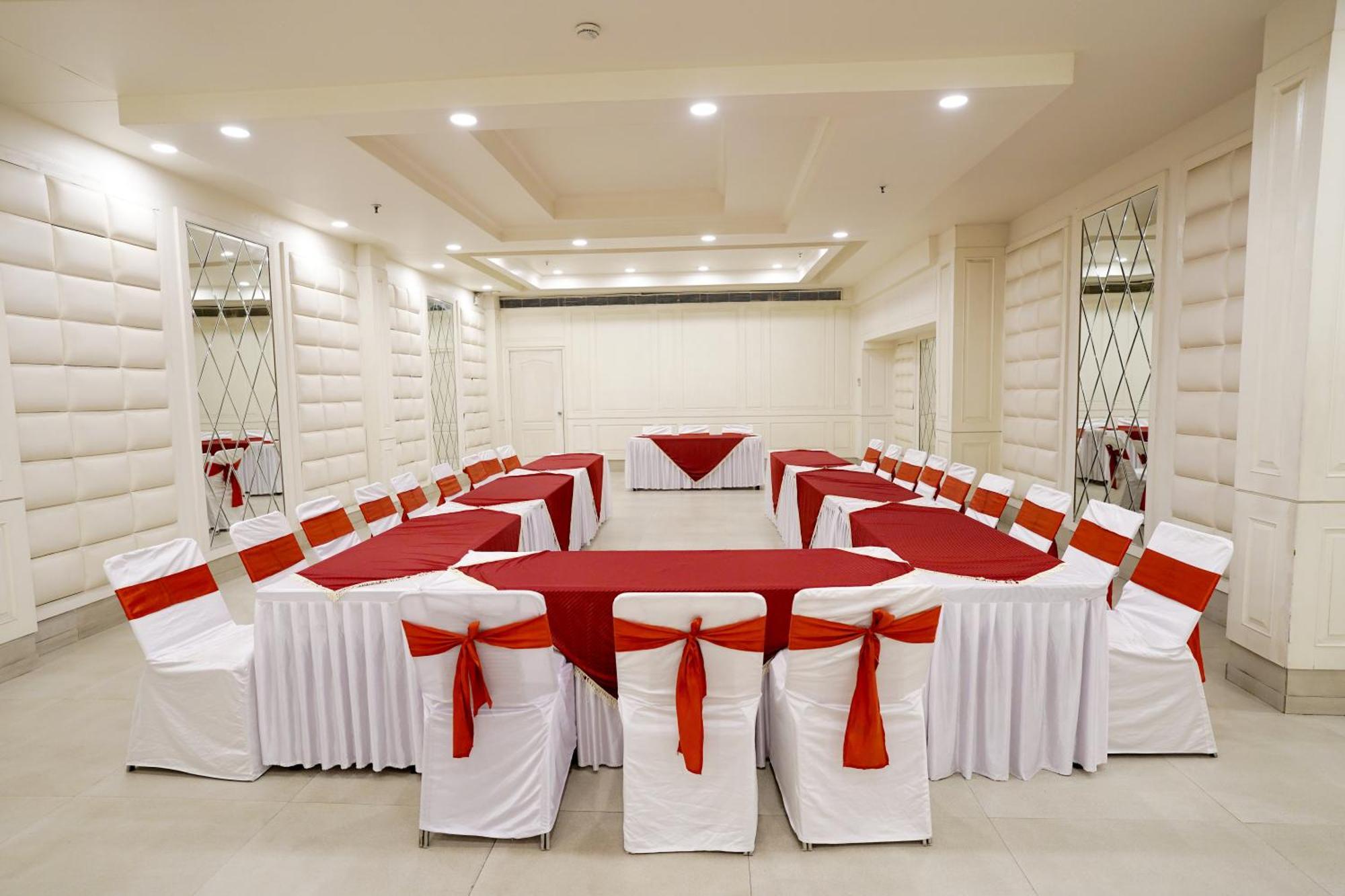 Hotel Cygnett Lite Grand, Jaipur Extérieur photo