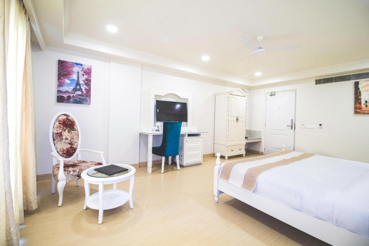 Hotel Cygnett Lite Grand, Jaipur Extérieur photo