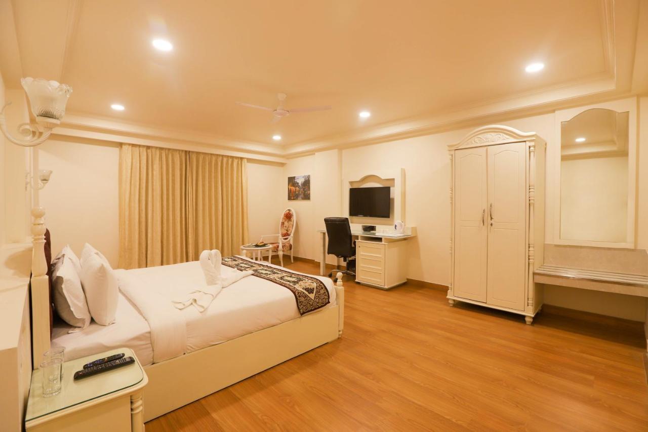 Hotel Cygnett Lite Grand, Jaipur Extérieur photo